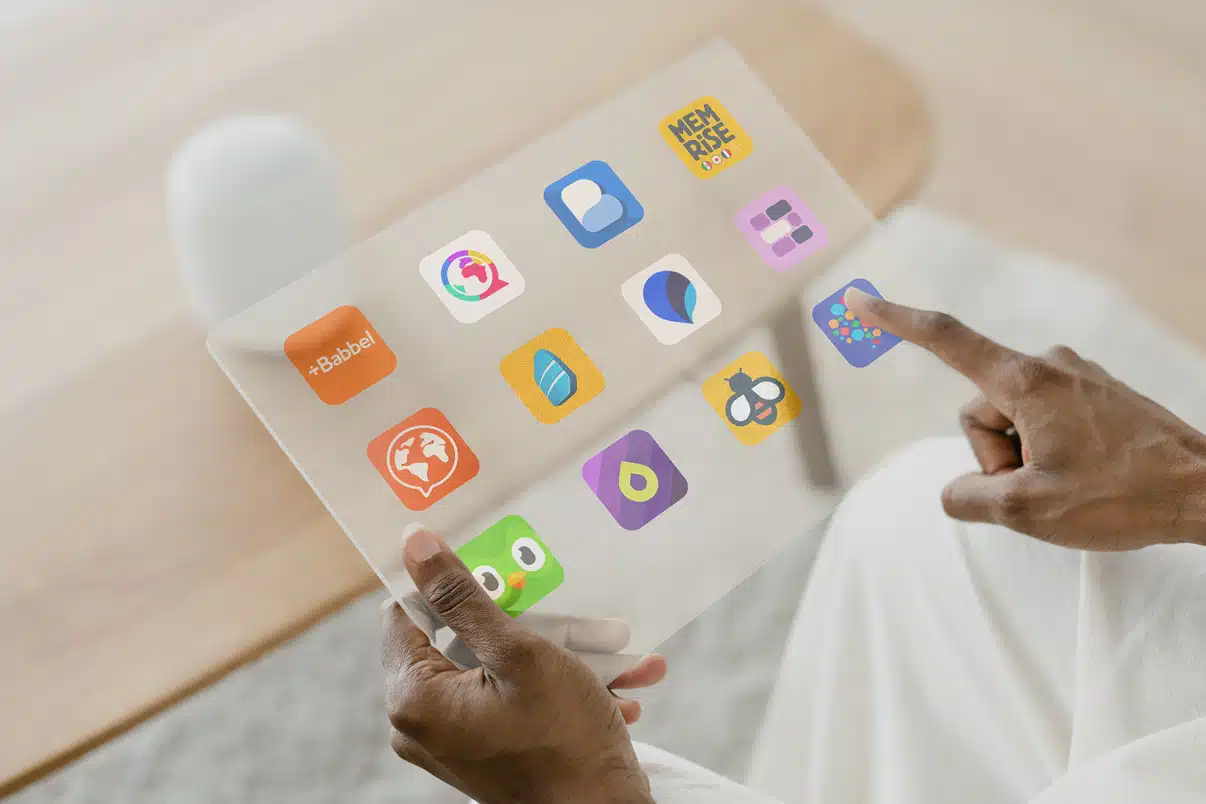 Using Technology and Language Learning Apps